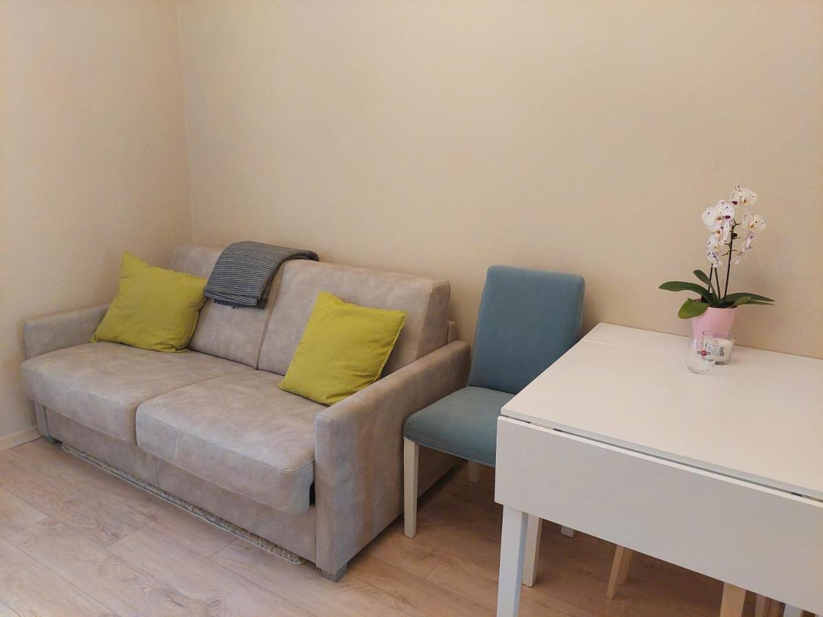 Cosy One Seperate Bedroom Apartment In City Center, Perfect For Family Trip. Riga Eksteriør bilde